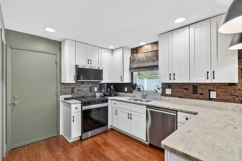 1523 Eastin Avenue Orlando FL 32804
