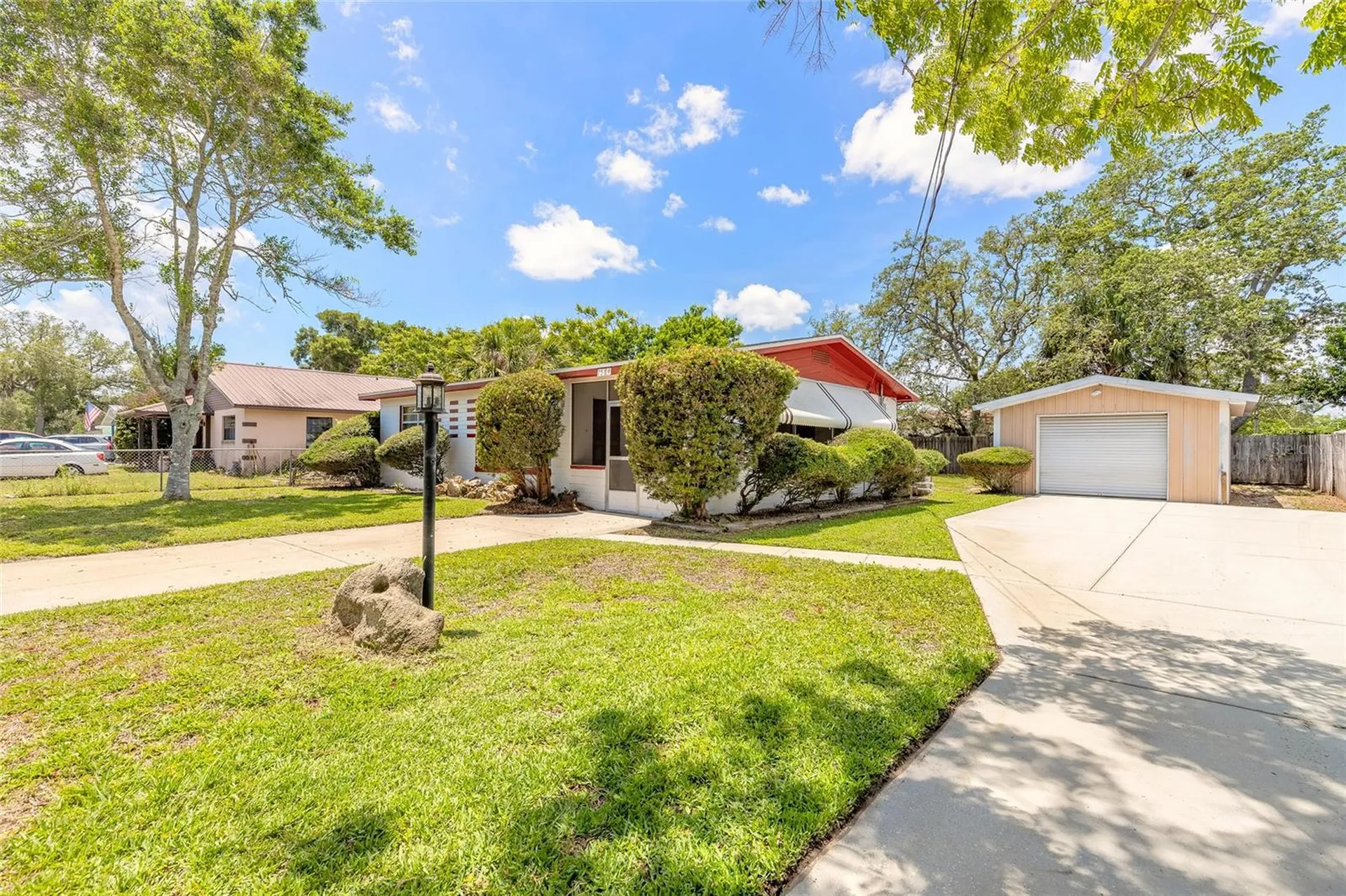 1584 Valencia Avenue Daytona Beach FL 32117