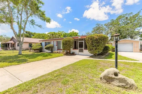 1584 Valencia Avenue Daytona Beach FL 32117