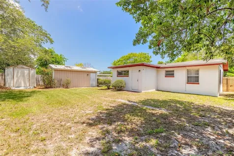 1584 Valencia Avenue Daytona Beach FL 32117