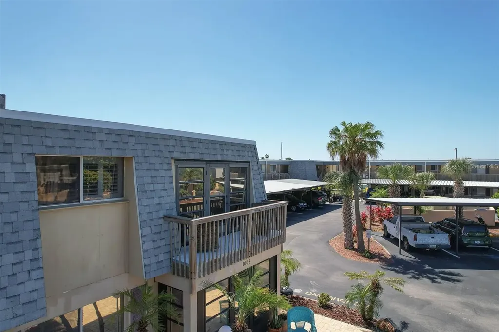 1008 Apollo Beach Boulevard Apollo Beach FL 33572