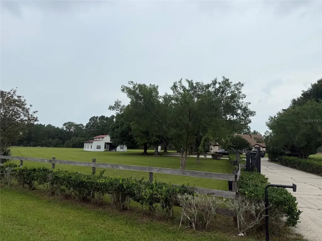 31405 Bear Pond Drive Sorrento FL 32776