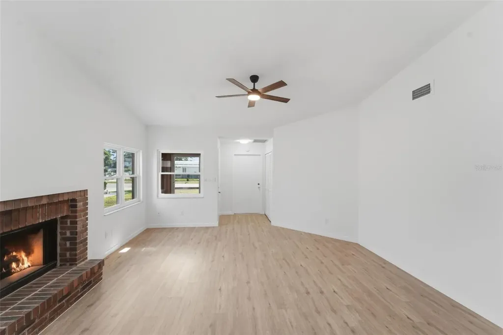 1309 Spring Lite Way Orlando FL 32825