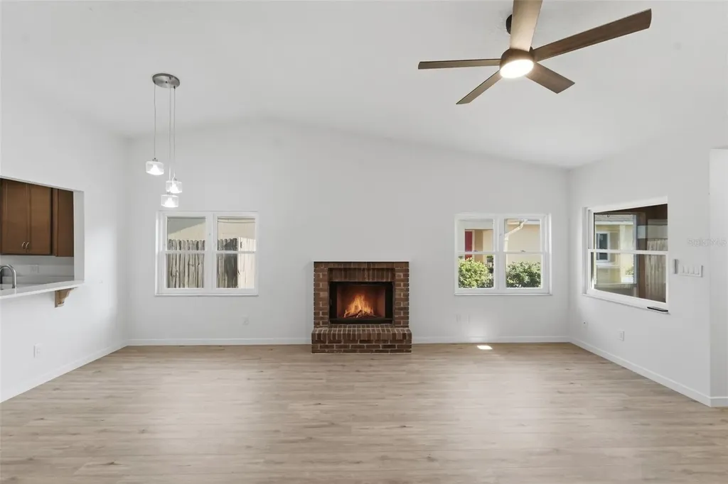 1309 Spring Lite Way Orlando FL 32825