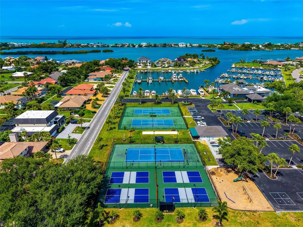 157 Lookout Point Drive Osprey FL 34229
