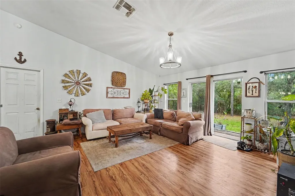 1210 W Fan Drive Citrus Springs FL 34434