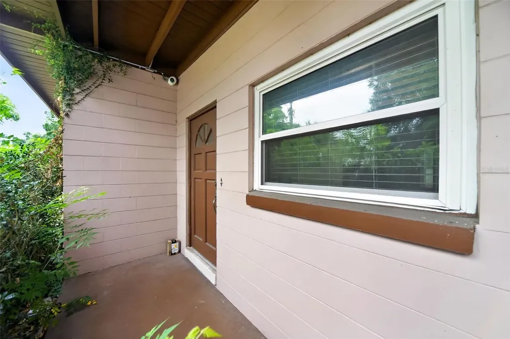 2615 Peel Avenue Orlando FL 32806
