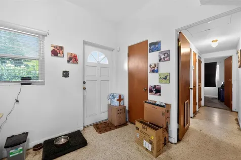2615 Peel Avenue Orlando FL 32806