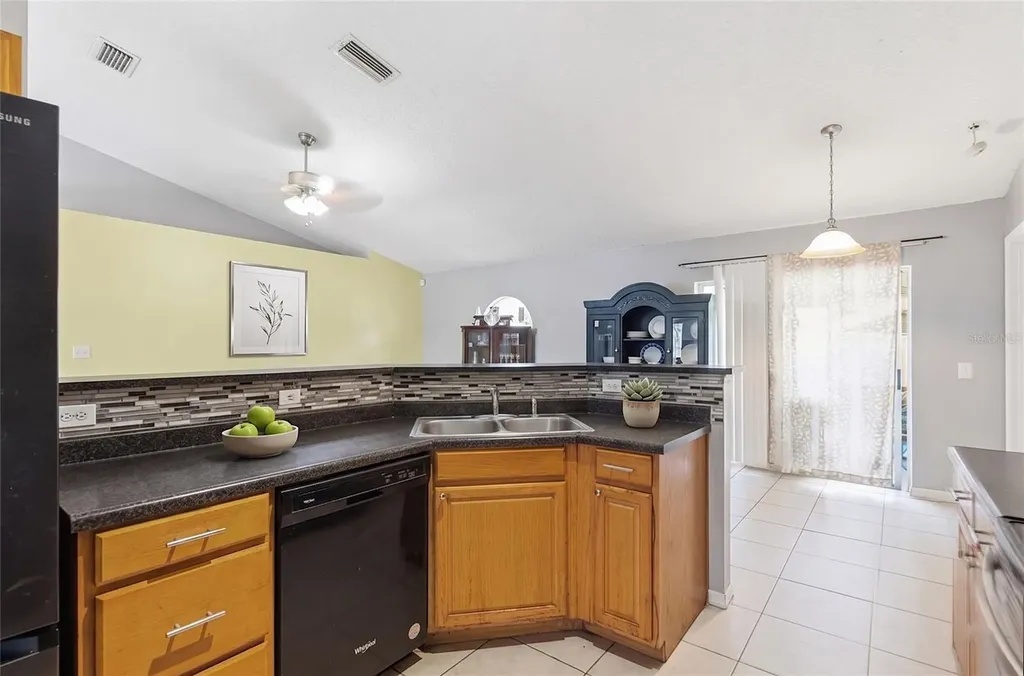 62 Herring Court Kissimmee FL 34759