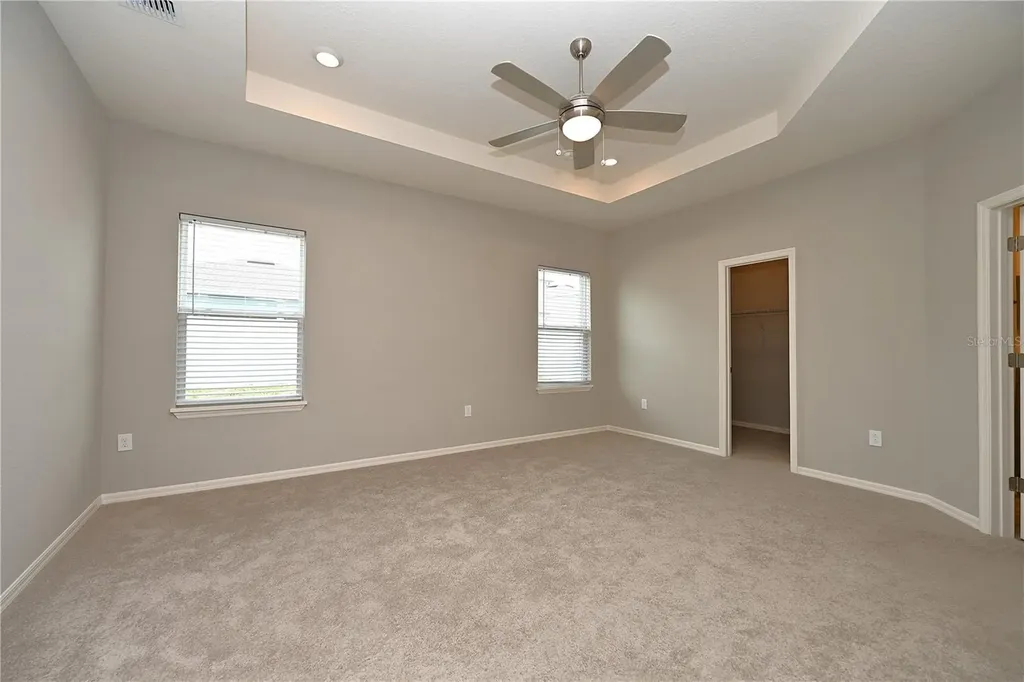 1731 Oceania Avenue Davenport FL 33837