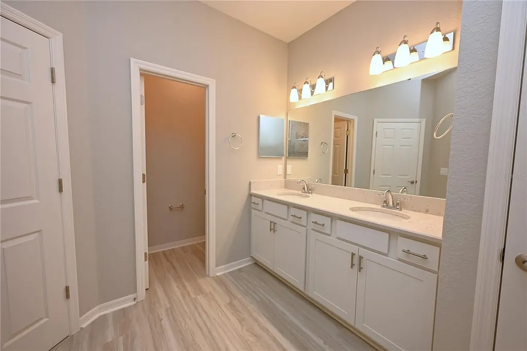 1731 Oceania Avenue Davenport FL 33837