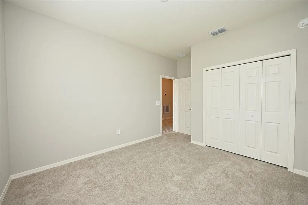 1731 Oceania Avenue Davenport FL 33837
