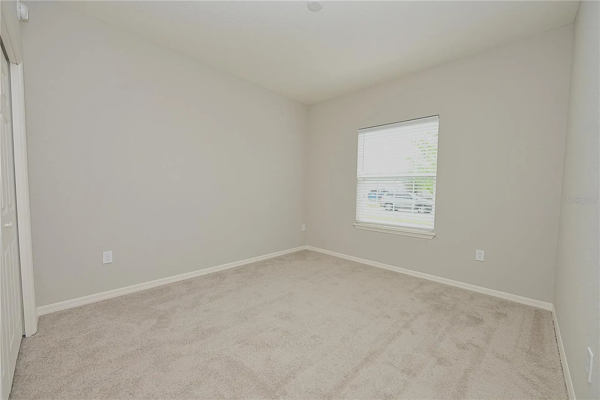 1731 Oceania Avenue Davenport FL 33837