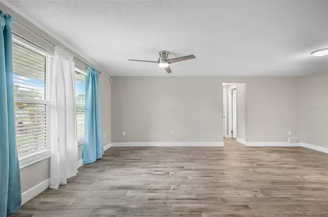 1132 Piedmont Road Venice FL 34293