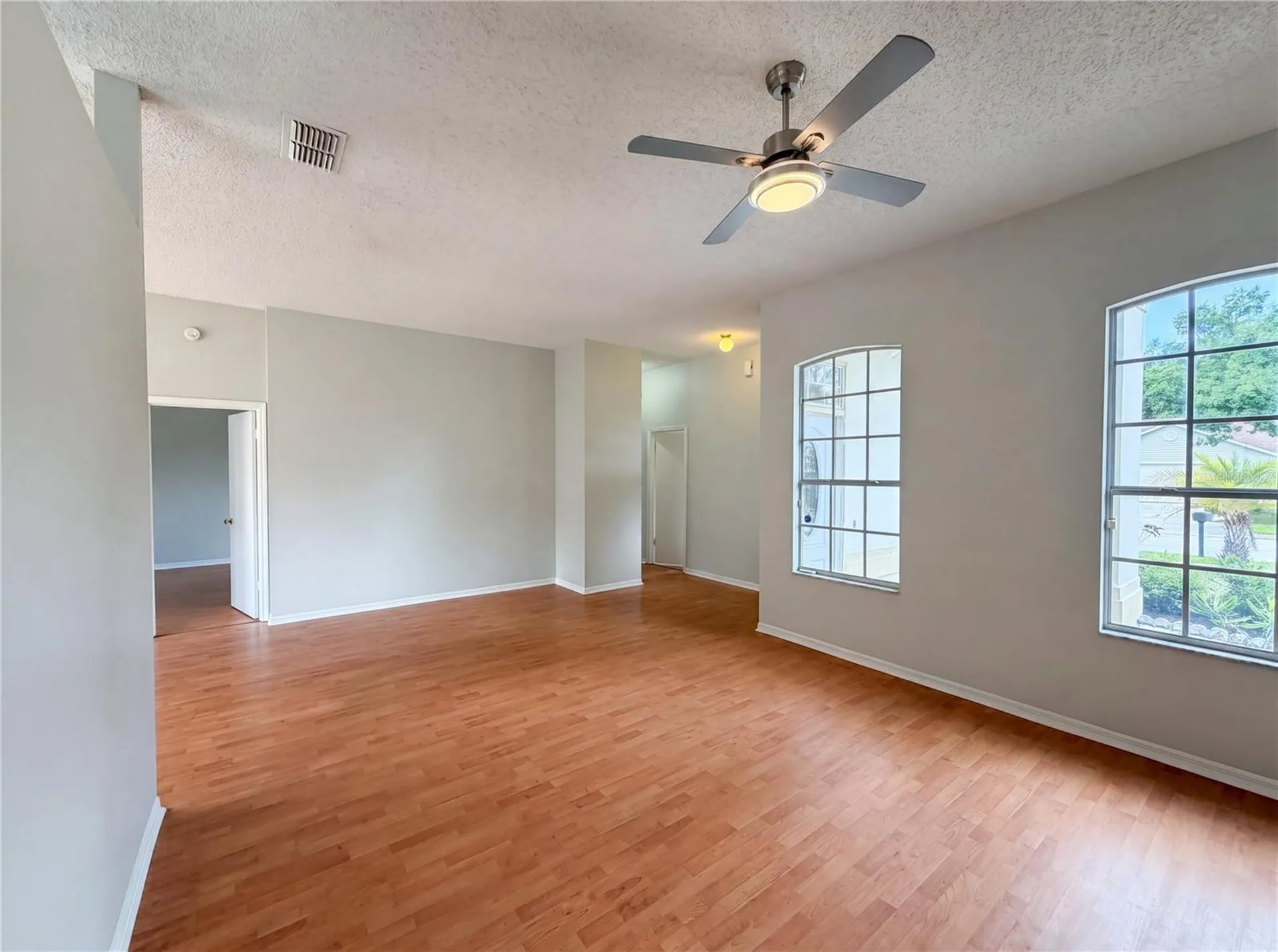 5263 Clarion Oaks Drive Orlando FL 32808