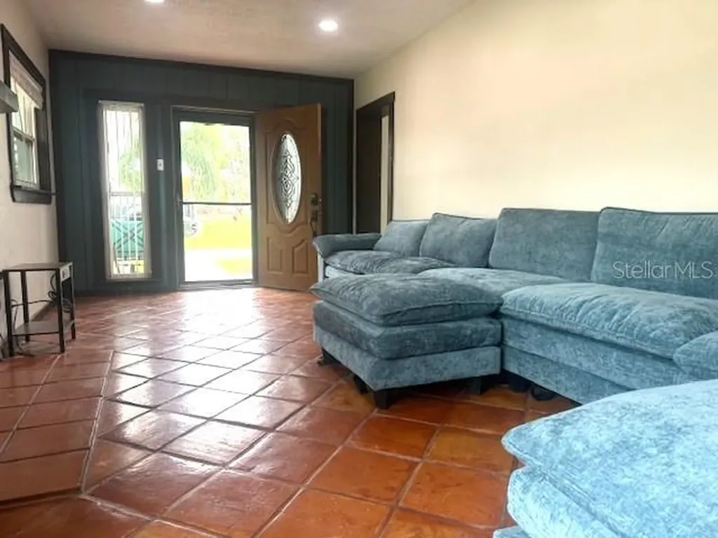 14472 Valentine Drive Largo FL 33774