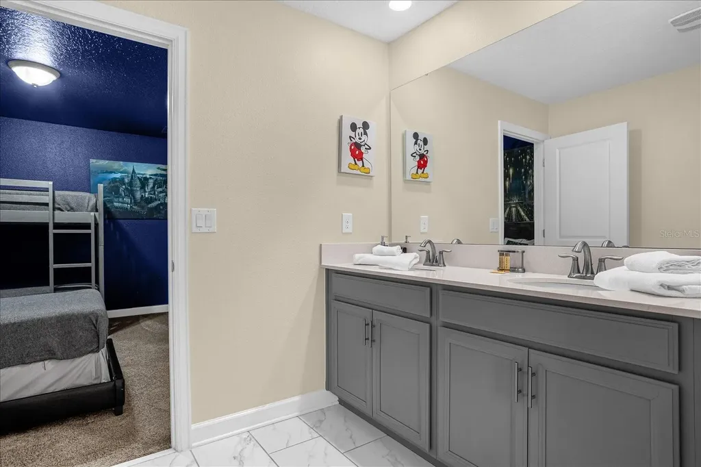 2834 Storey Cove Avenue Kissimmee FL 34746