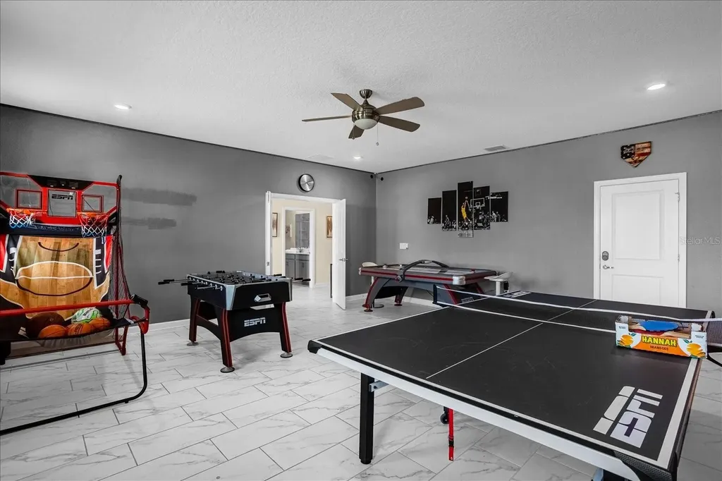 2834 Storey Cove Avenue Kissimmee FL 34746