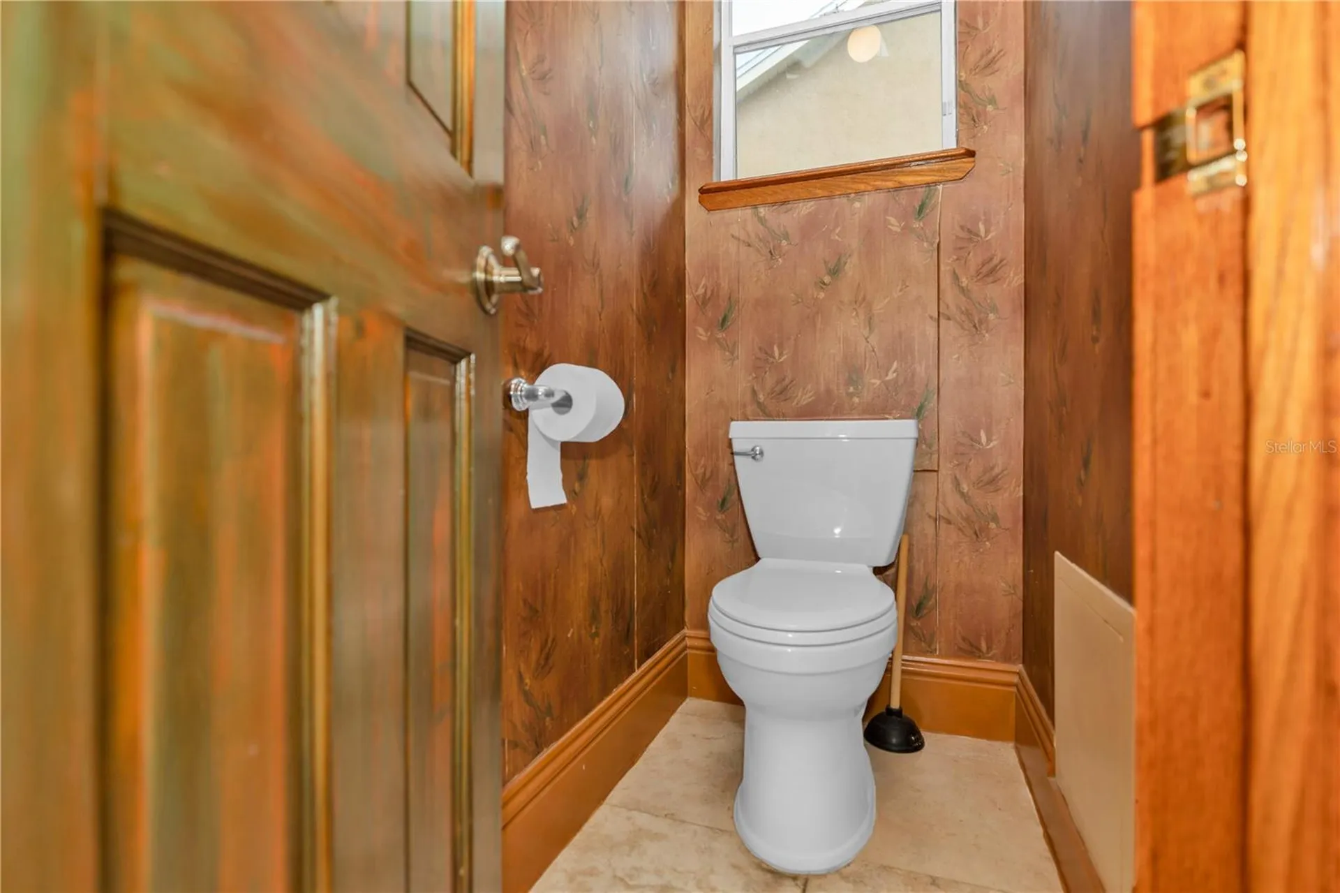 1105 Twin Oaks Circle Oviedo FL 32765