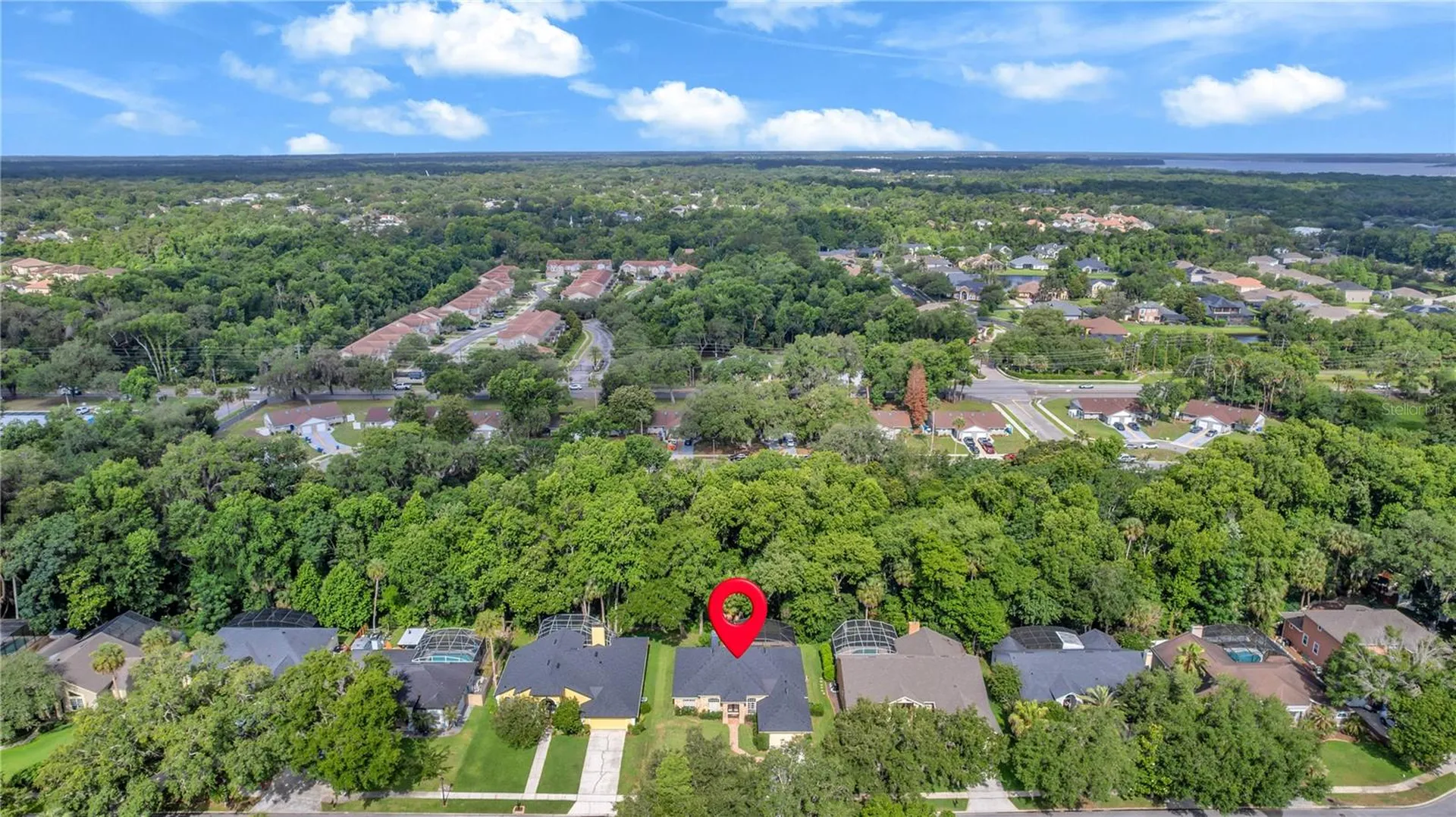 1105 Twin Oaks Circle Oviedo FL 32765