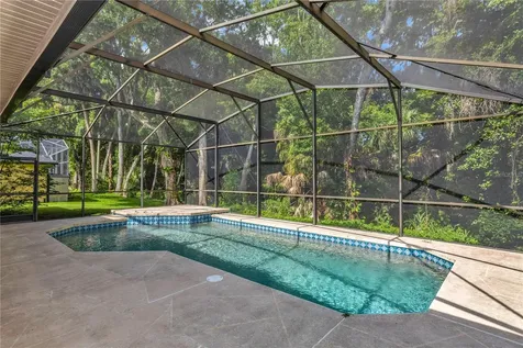1105 Twin Oaks Circle Oviedo FL 32765