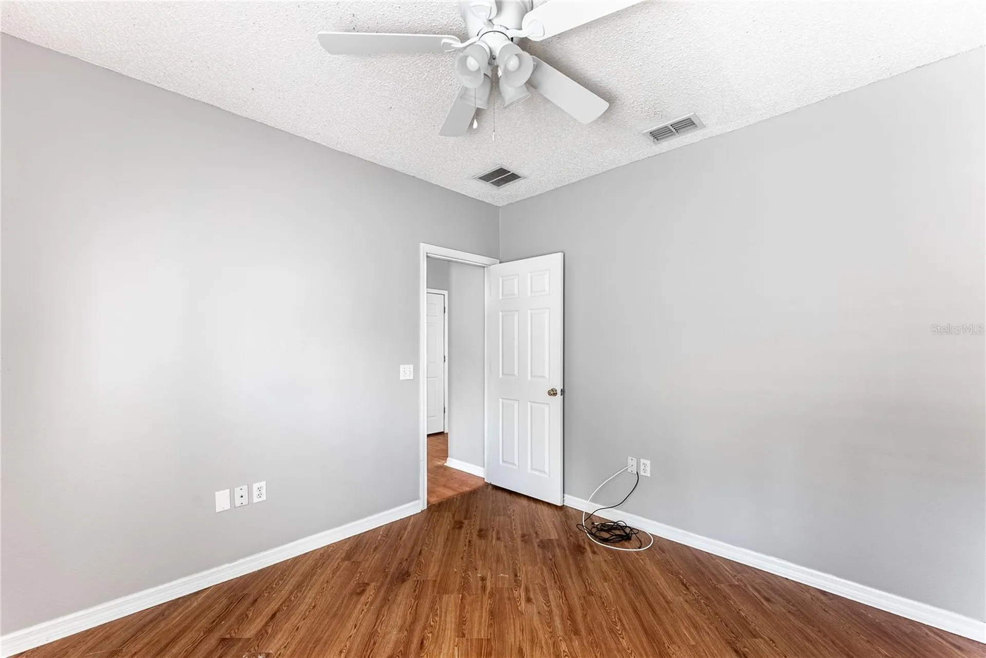 234 Balboa Drive Kissimmee FL 34758
