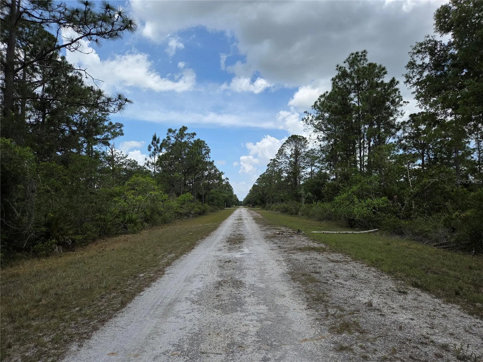 915 Laguna Drive Indian Lake Estates FL 33855