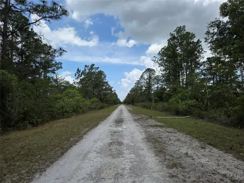 915 Laguna Drive Indian Lake Estates FL 33855