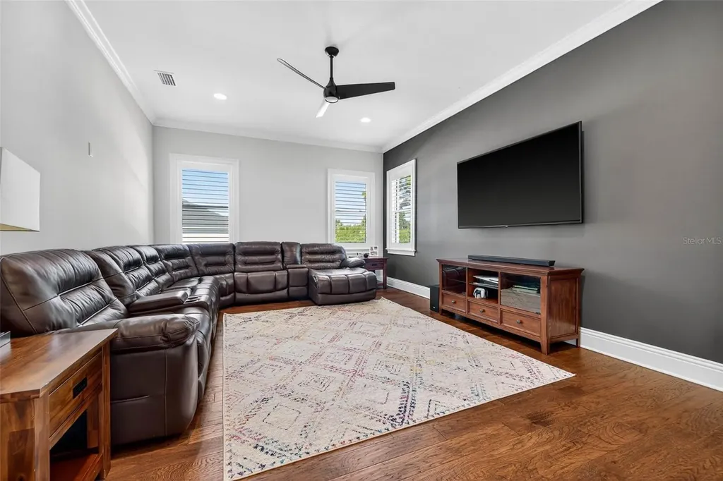 4015 W Zelar Street Tampa FL 33629