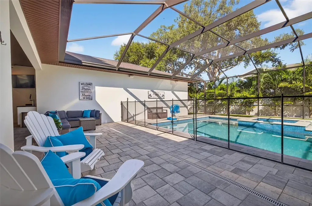 4015 W Zelar Street Tampa FL 33629