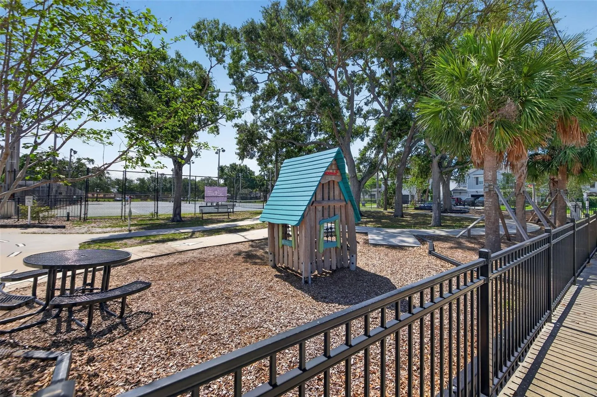 4015 W Zelar Street Tampa FL 33629