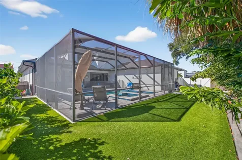 4015 W Zelar Street Tampa FL 33629
