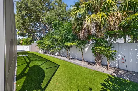 4015 W Zelar Street Tampa FL 33629