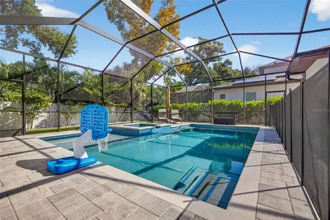 4015 W Zelar Street Tampa FL 33629