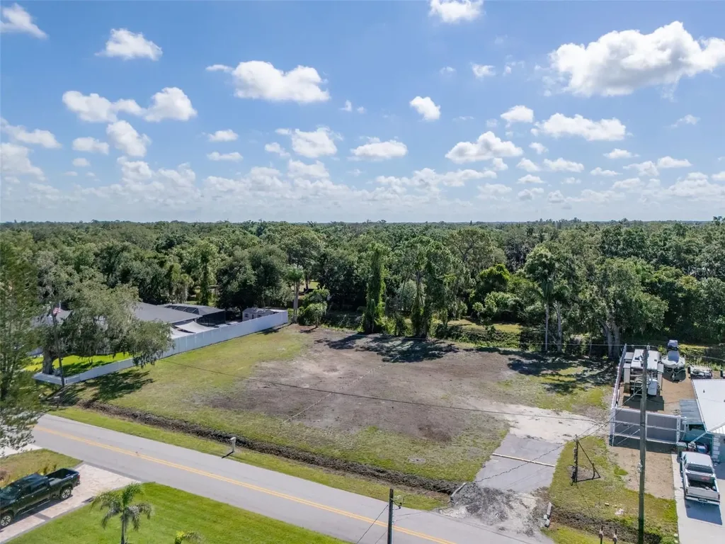 1941 E Leewynn Drive Sarasota FL 34240