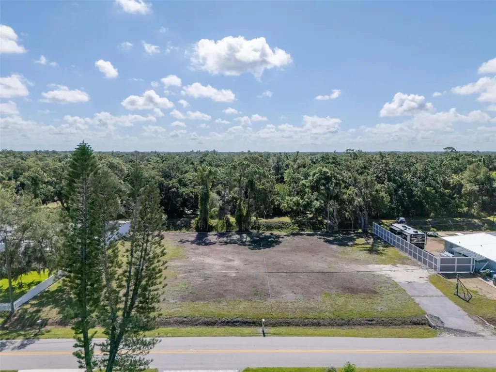 1941 E Leewynn Drive Sarasota FL 34240