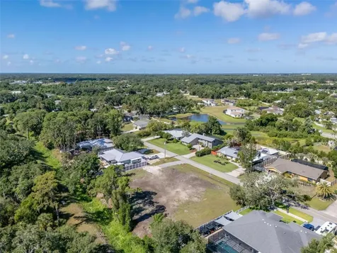 1941 E Leewynn Drive Sarasota FL 34240