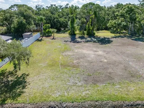 1941 E Leewynn Drive Sarasota FL 34240