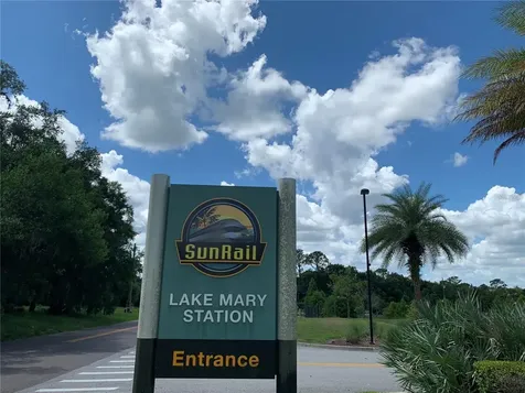 302 S Country Club Lake Mary FL 32746