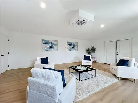 3230 Cavalier Avenue Orlando FL 32833