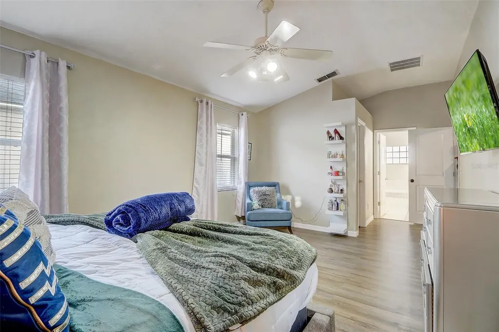 129 Compass Rose Dr Brook Groveland FL 34736