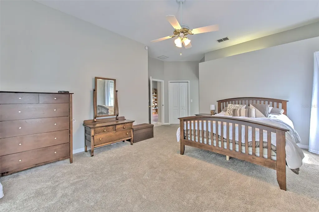 2327 Eagle Bluff Drive Valrico FL 33596