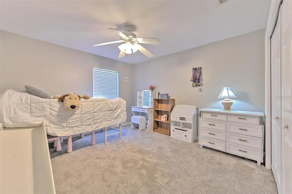 2327 Eagle Bluff Drive Valrico FL 33596