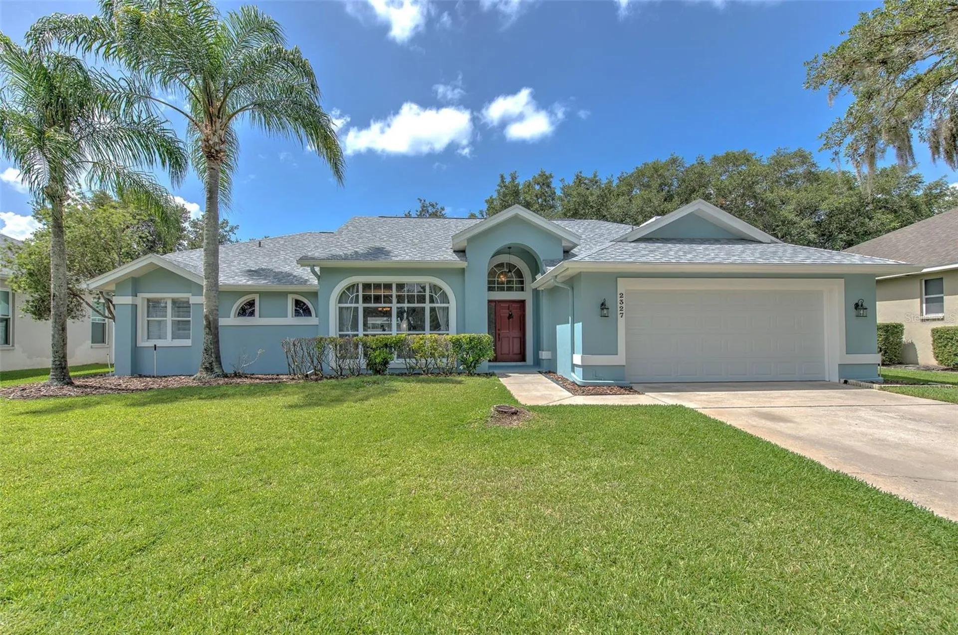 2327 Eagle Bluff Drive Valrico FL 33596