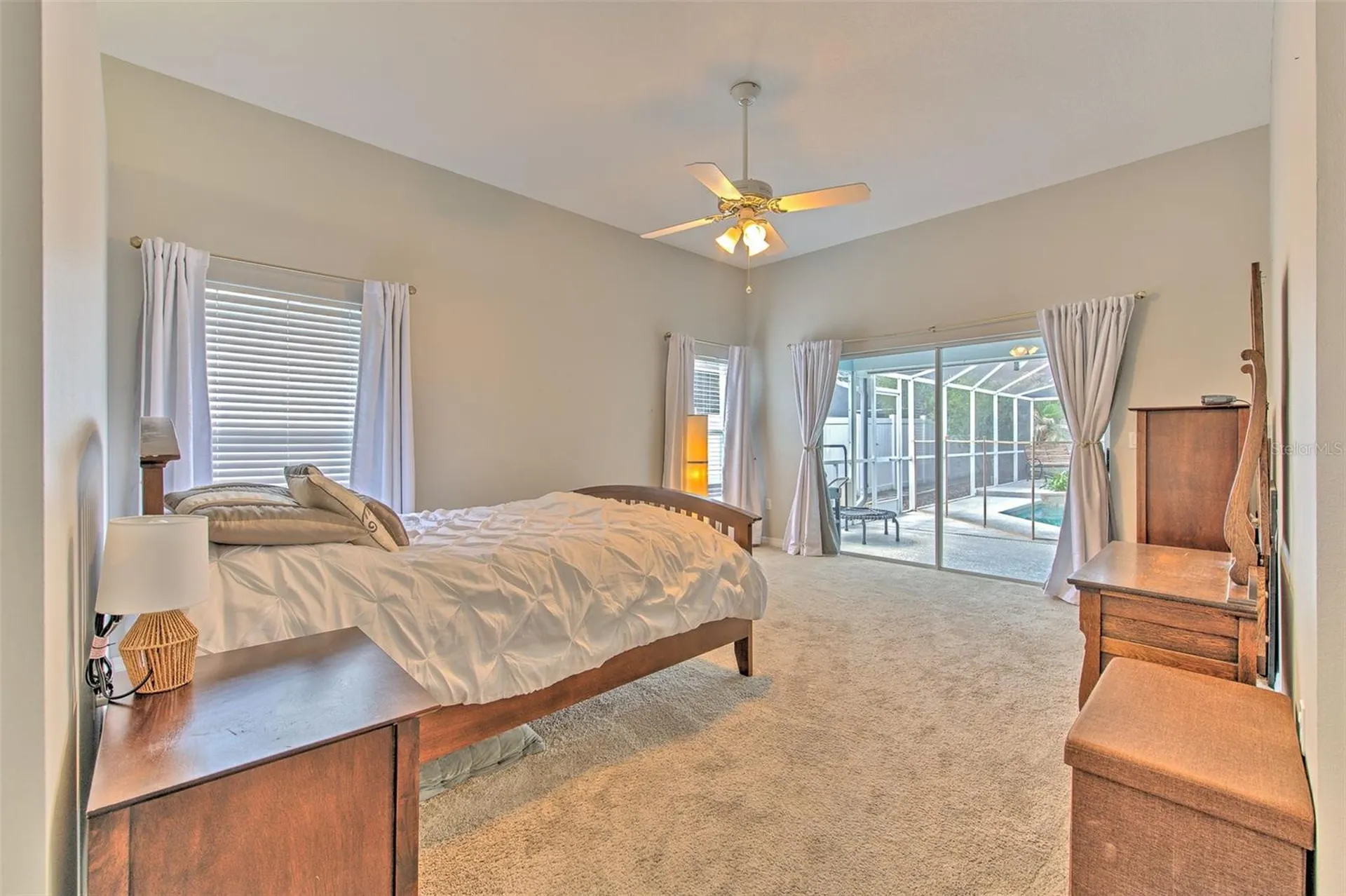 2327 Eagle Bluff Drive Valrico FL 33596