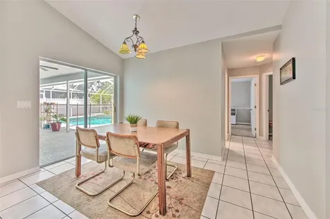 2327 Eagle Bluff Drive Valrico FL 33596