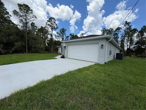 8108 Larrimore Avenue North Port FL 34291