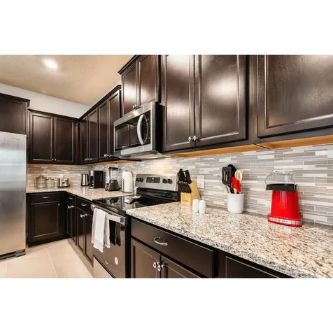806 Paradise Drive Davenport FL 33897