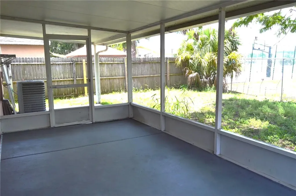 424 Delicata Drive Orlando FL 32807