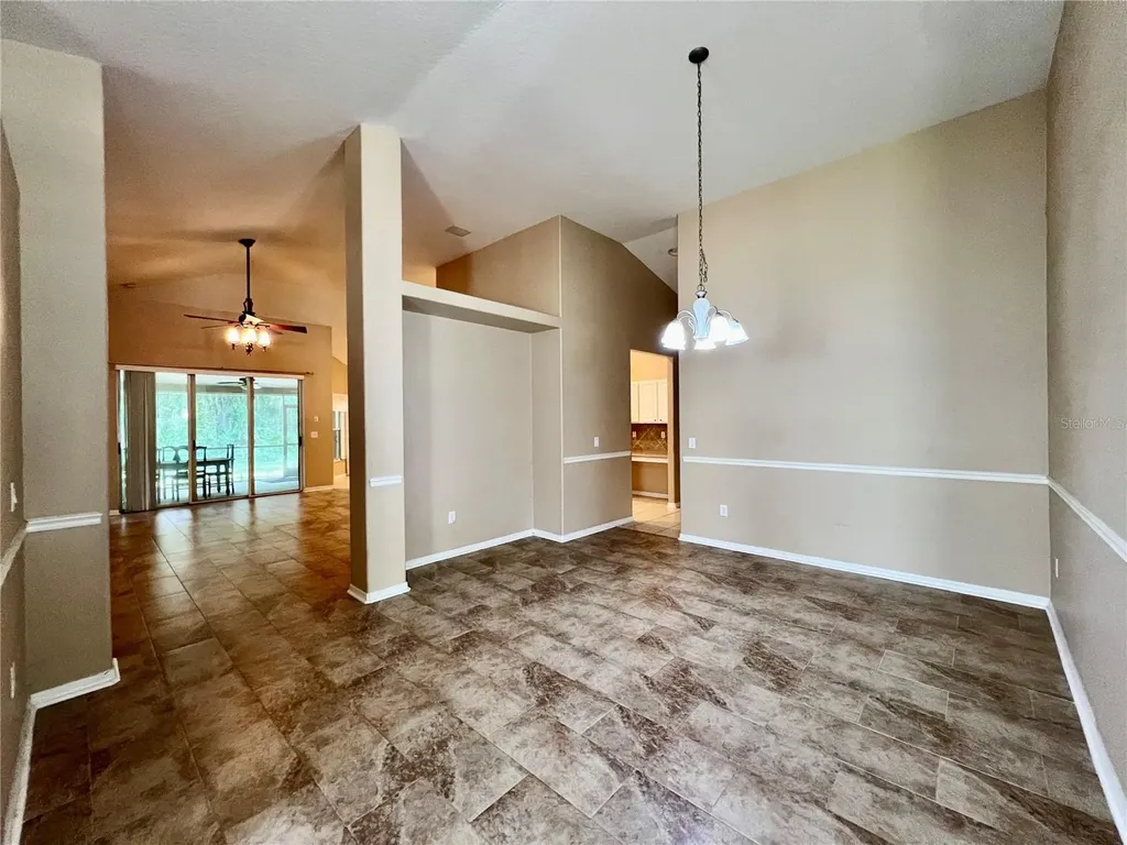 18241 Collridge Drive Tampa FL 33647